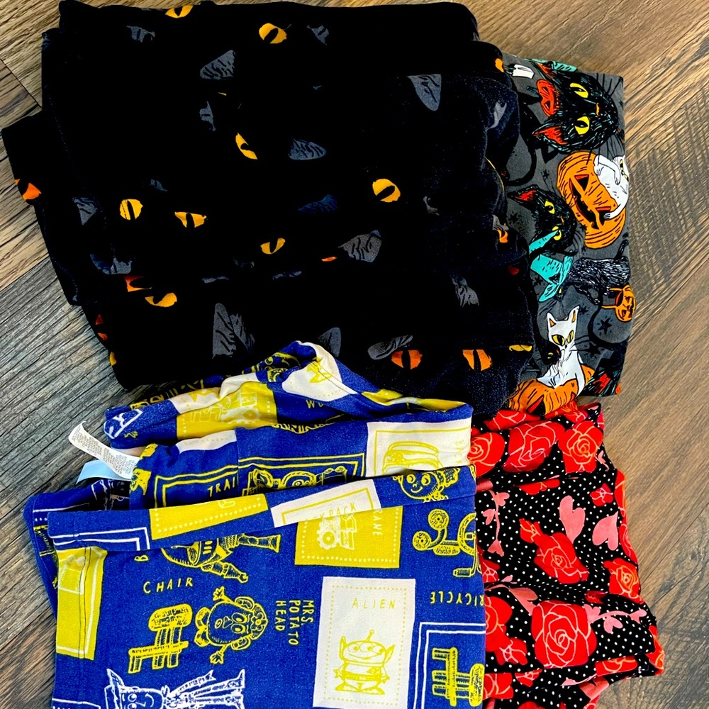 4 pairs tC2 LuLaroe leggings